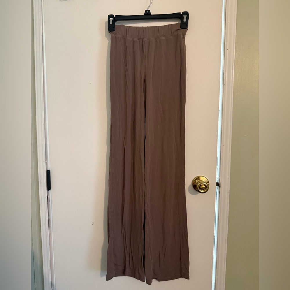 Skims fossil pajama pants